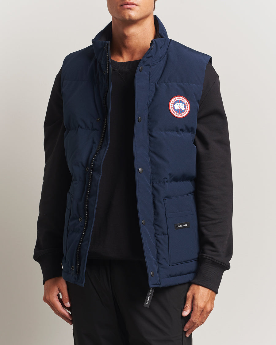 Freestyle sleeveless vest