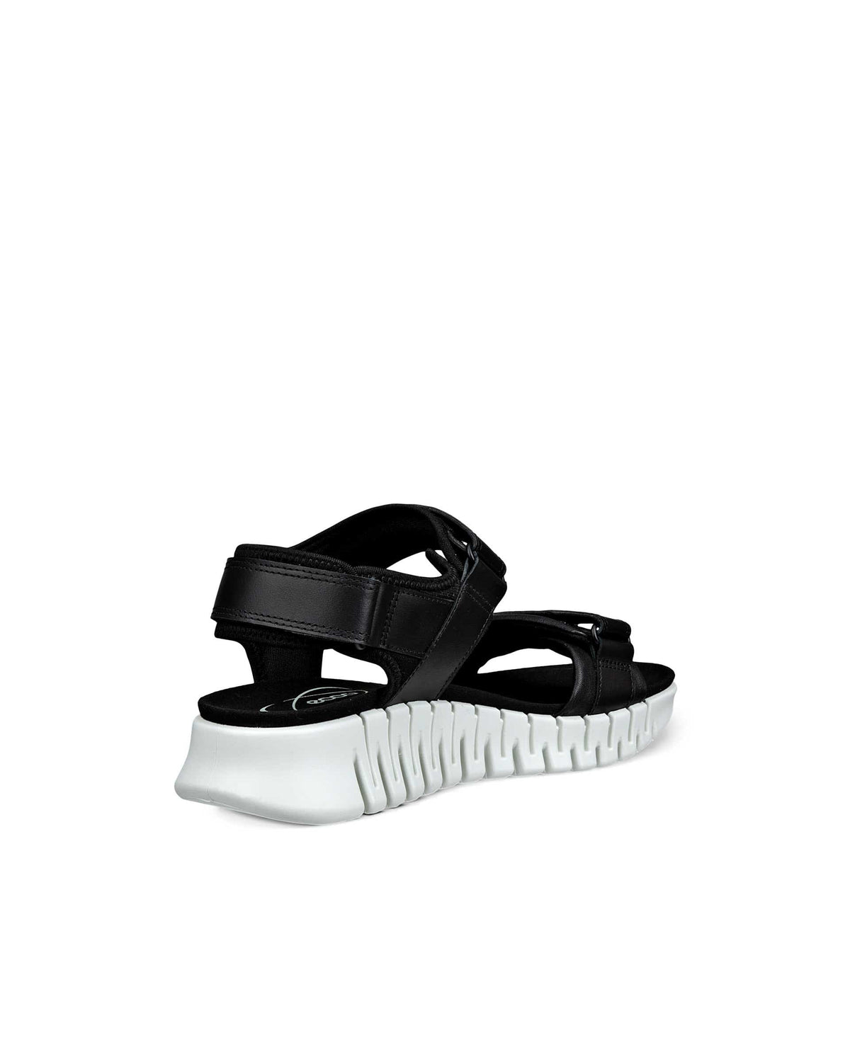 Women's flat sandal with a groovy sole