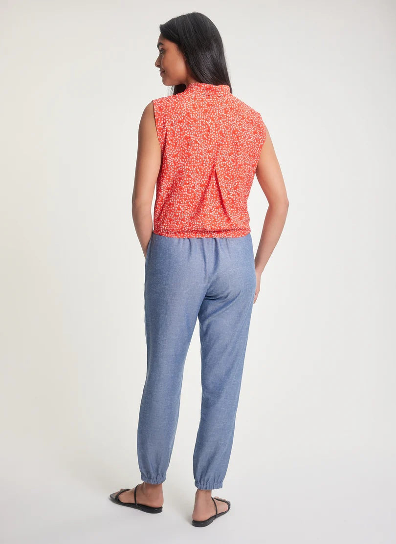 Clara Sleeveless Shirt