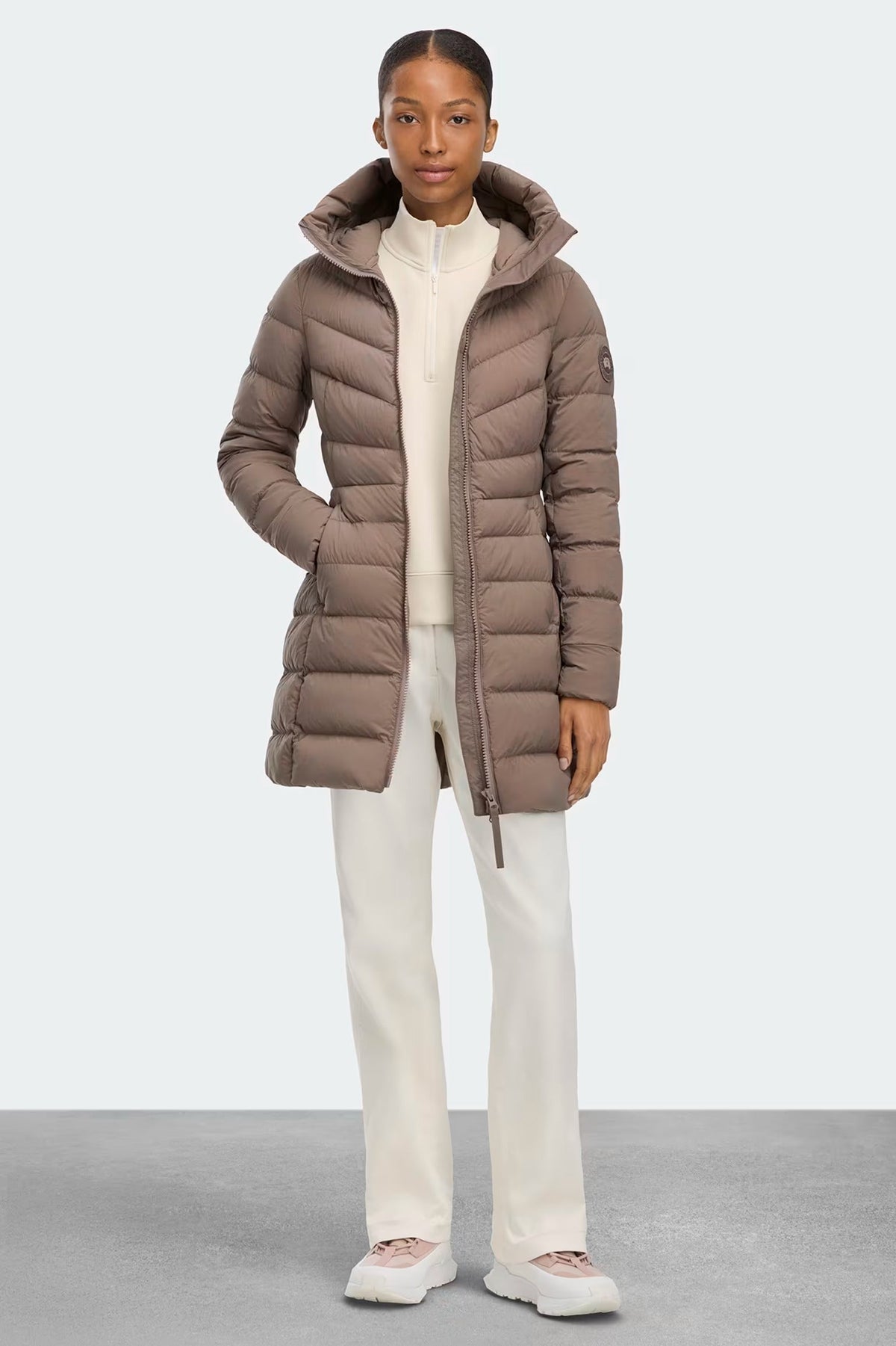Tone-on-tone Light disc Coat